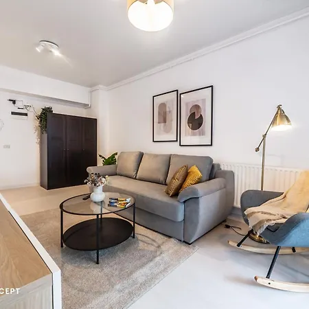 1011 Apartment *